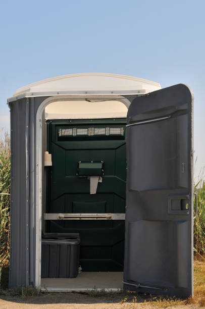 Best Portable restroom trailer rental  in Montpelier, IN